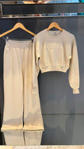 Conjunto Moletom Colcci com Casaco Cropped e Calça Pantalona
