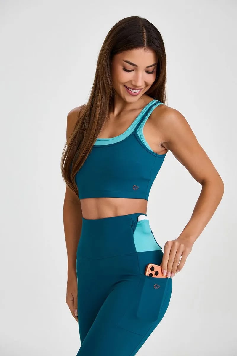 Conjunto Esportivo com bolso Caju Brasil