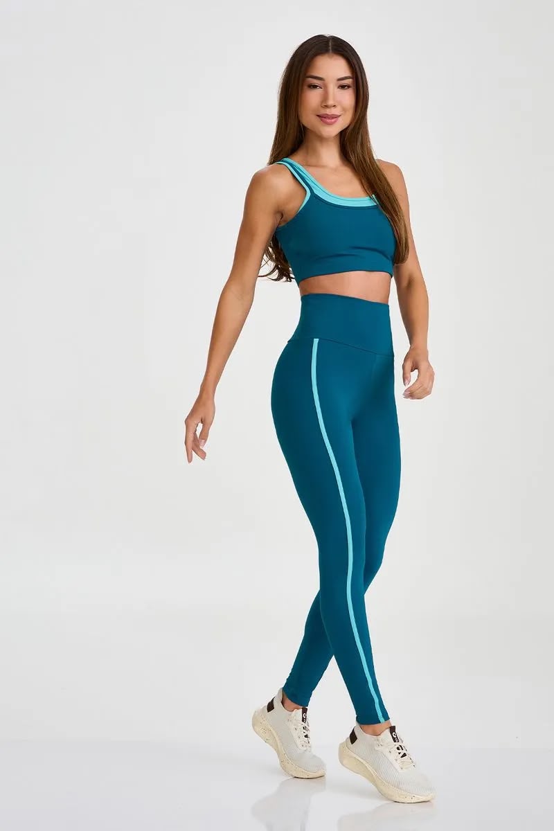 Conjunto Esportivo com bolso Caju Brasil